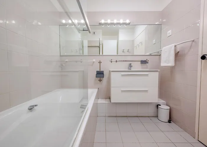 La Badine Airco Pool For 4 By Sunset *