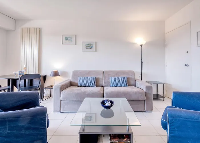 La Badine Airco Pool For 4 By Sunset *