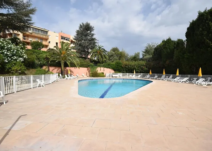 Apartment La Badine Airco Pool For 4 By Sunset