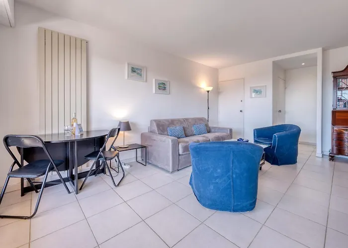 Apartment La Badine Airco Pool For 4 By Sunset