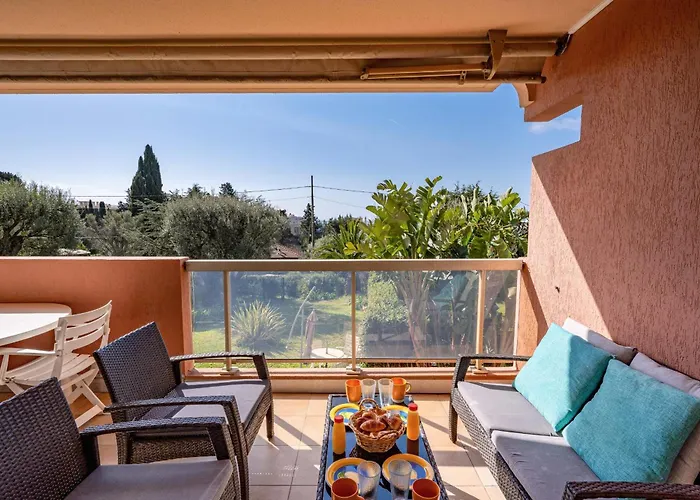 Apartment La Badine Airco Pool For 4 By Sunset *