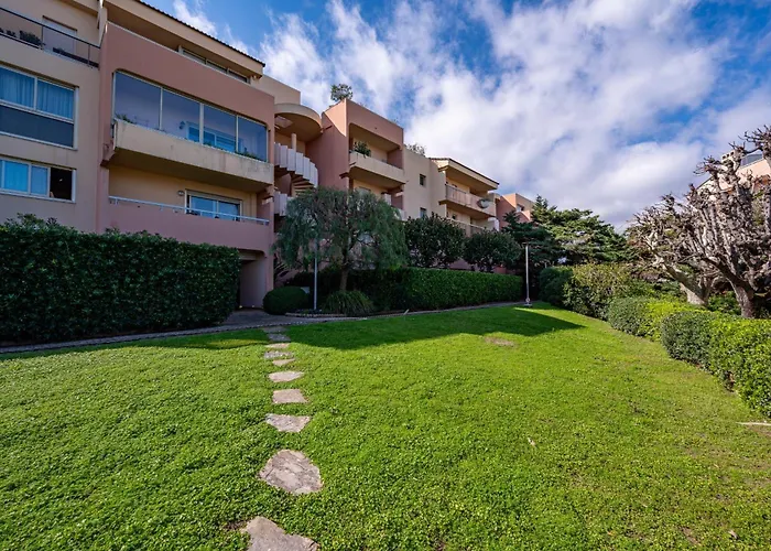 Apartment La Badine Airco Pool For 4 By Sunset *