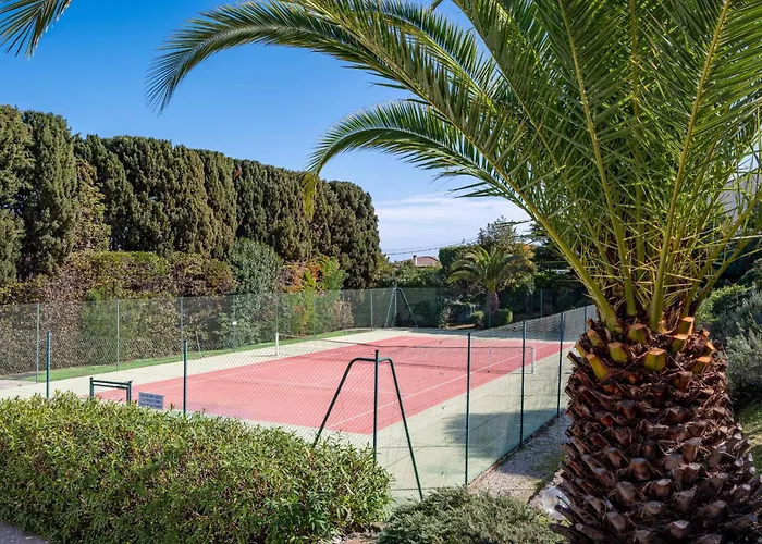 La Badine Airco Pool For 4 By Sunset * Antibes